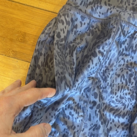 Athleta Violet Print Salutation Crop Jogger Lifestyle Fitness Pant - Picture 8 of 12